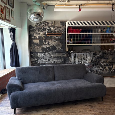 USED IRON LEG FABRIC 3P SOFA