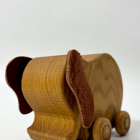 USED WOODEN ELEPHANT TOY