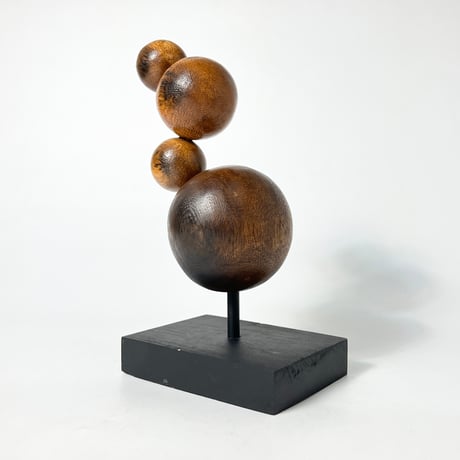 USED WOODEN SPHERE OBJECT