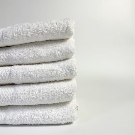 BROWN STORE "ORIGINAL MOTEL BATH TOWEL"