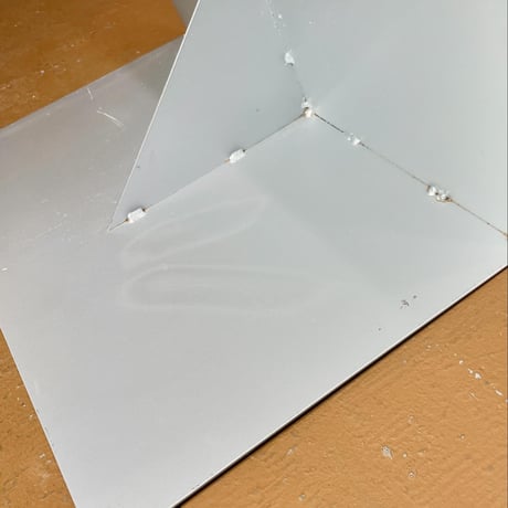 USED IRON FLAME STAND MIRROR