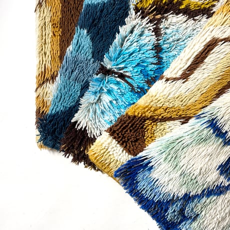 VINTAGE SHAGGY RUG