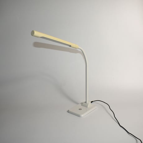 JAPAN USED / MOVING NECK DESK LAMP