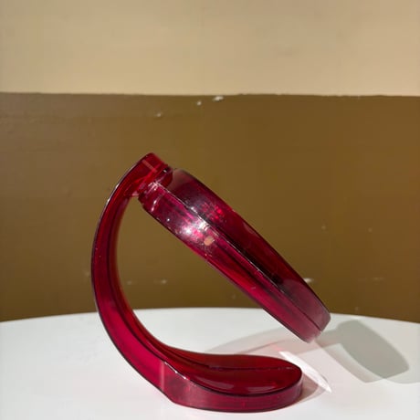 USED PLASTIC TABLE MIRROR