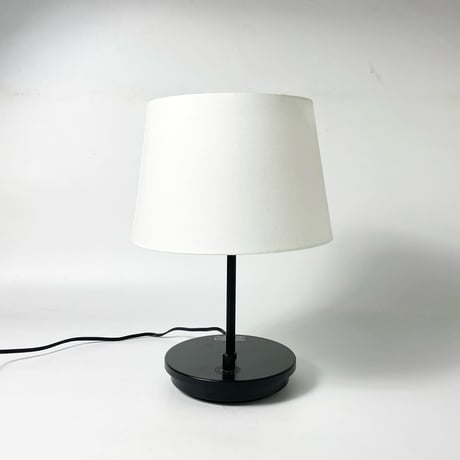 JAPAN USED STEEL LEG SHADE TABLE LAMP