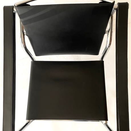 USED LEATHER SEAT STEEL FLAME LOUNGE CHAIR