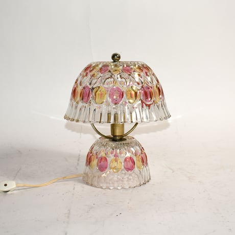 USED HANDPAINTED GLASS SHADE TABLE LAMP