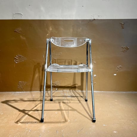 USED "ARBOL" ALUMINUM FLAME ACRYLIC FOLDING CHAIR