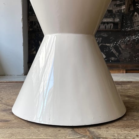 USED WOODEN SIDE TABLE