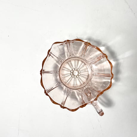 VINTAGE PINK DEPRESSION GLASS DISH