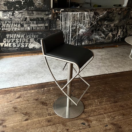 USED IRON LEG VINYL LEATHER COUNTER CHAIR