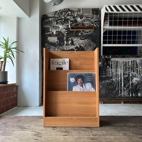 USED WOODEN MAGAZINE & RECORD RACK