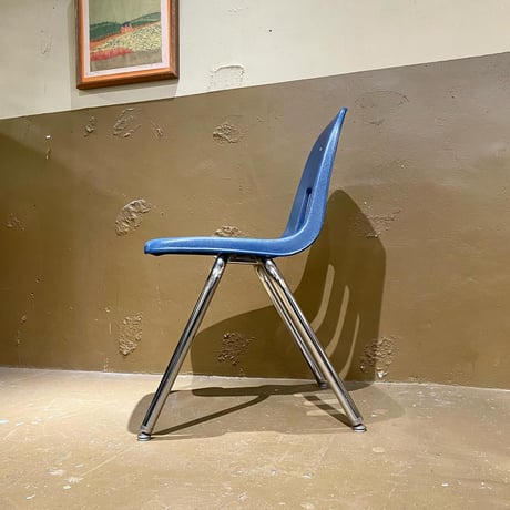 USED “VIRCO / 9000 CHAIR” STACKING CHAIR