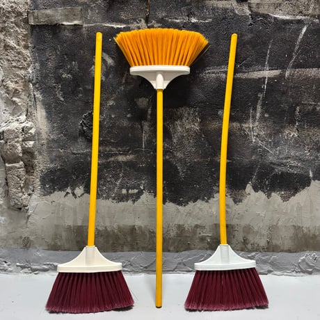 USED BROOM WITH WOODEN HANDLE