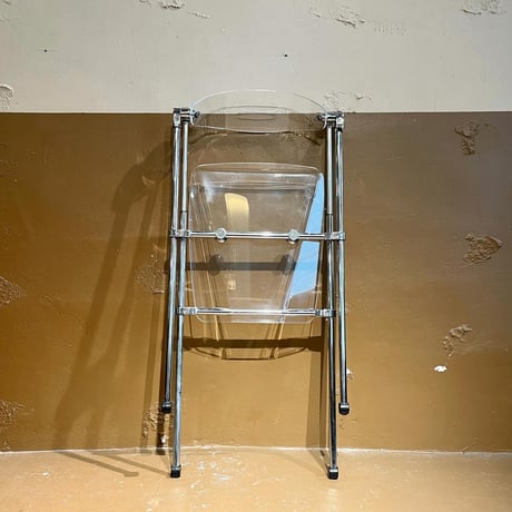 USED "ARBOL" ALUMINUM FLAME ACRYLIC FOLDING CHAIR