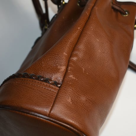 USED "LIZ CLAIBORNE" LEATHER PORCH