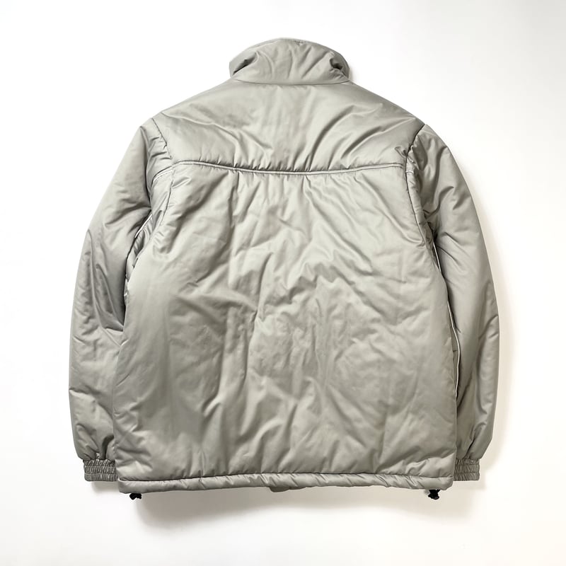 ジャケット・アウター COMFORTABLE REASON MINIMAL PUFF JACKET comfortable reason「Minimal Puff Jacket」grey. |