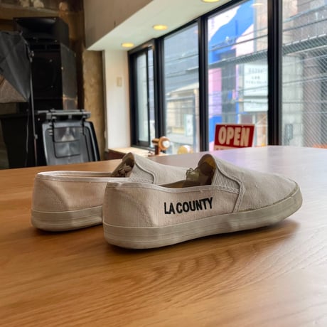 USED JAIL SLIP-ON
