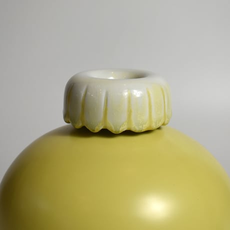 USED CERAMIC FLOWER VASE