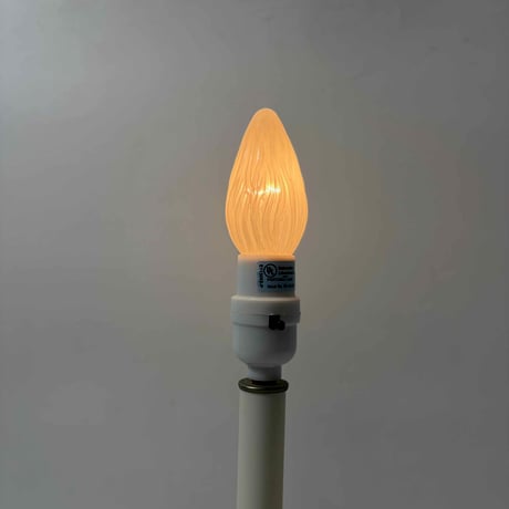 VINTAGE CANDLE SHAPED TABLE LAMP