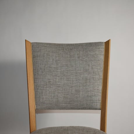 JAPAN USED "KARIMOKU" FABRIC CHAIR