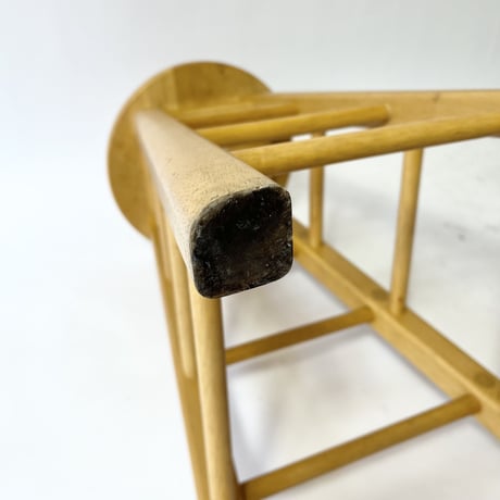 USED WOODEN HI-STOOL