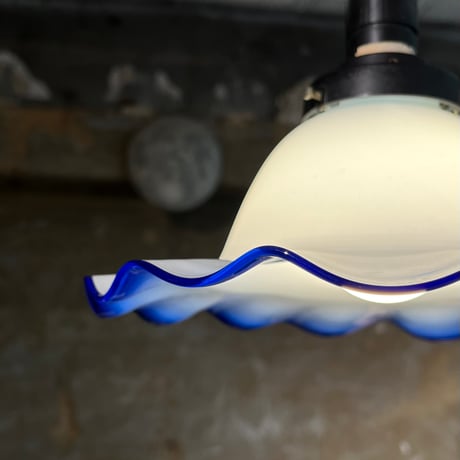 USED GLASS SHADE PENDANT LAMP
