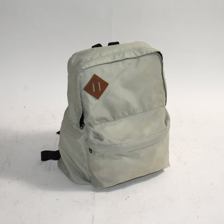 USED UNKNOWN NYLON BACK PACK