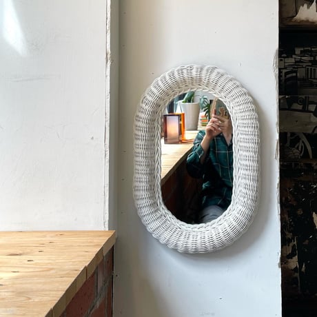USED RATTAN FLAME WALL MIRROR