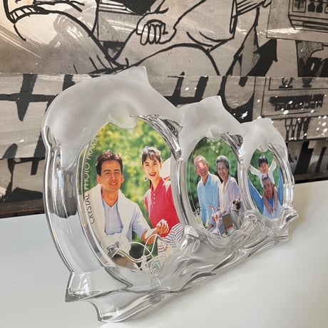 USED "HOYA" CRYSTAL PHOTO FRAME