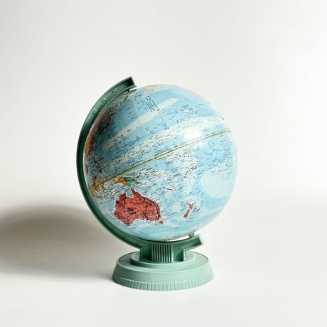 USED 80'S "REPLOGLE" 3D TOPOGRAPHY DESK GLOBE