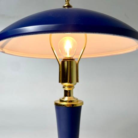 USED STEEL TABLE LAMP