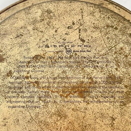 USED “NY WORLD’S FAIR”METAL PLATE