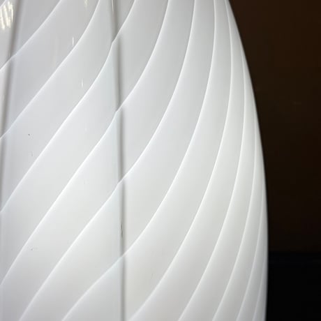 JAPAN USED  GLASS SHADE TABLE LAMP