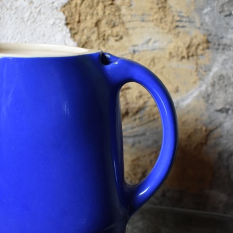 POTTERY POT