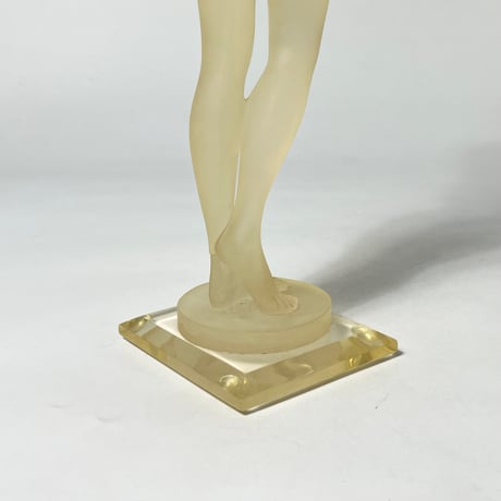 USED “THE BIRTH OF VENUS” CRYSTAL STATUE