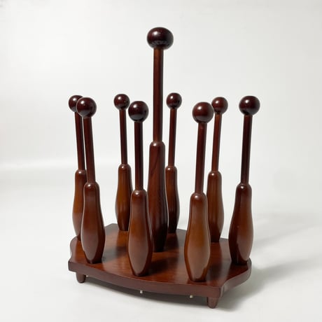 USED WOODEN SLIPPERS HANGER RACK