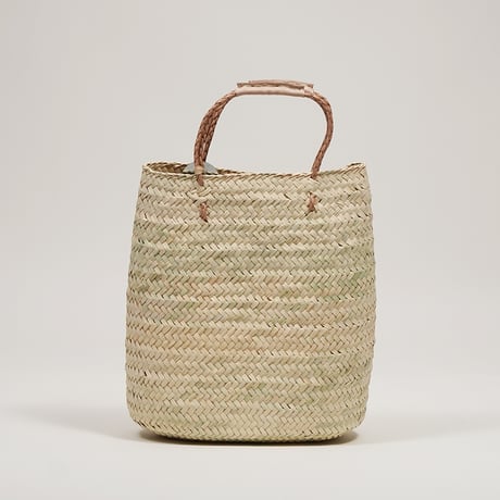 warang wayan ワランワヤン　かごバッグ　トートバッグ warang wayan」のカゴバッグ、夏の爽やかな装いやお部屋の収納に