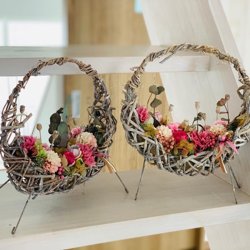 送料込】プリザーブドフラワーアレンジ ナチュラルバックリース | 3つ