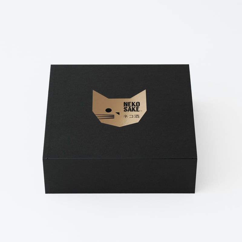 ネコサケ風呂敷ギフト箱 NEKOSAKE FUROSHIKI GIFT HAKO | NEKO