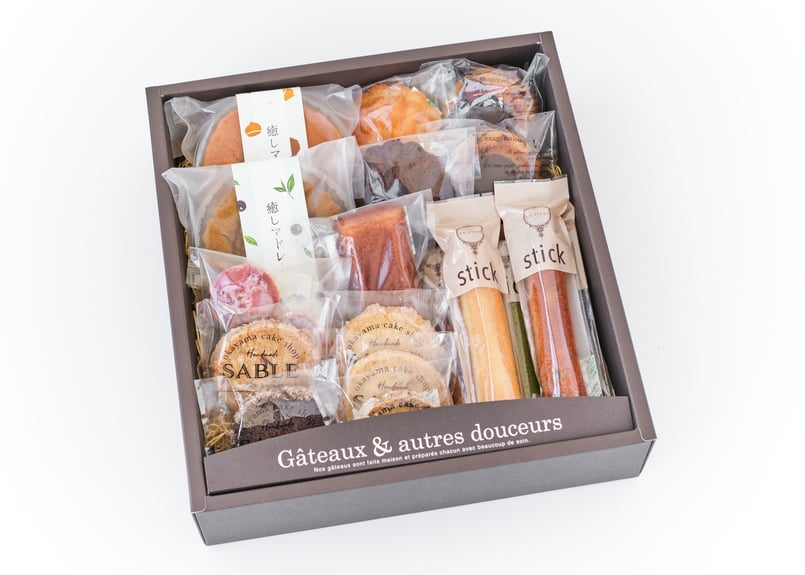 【マドレーヌ】オーキデアンぺリアルセット　ポーチ付き マドレーヌ様専用】オーキデアンぺリアルセット ポーチ付き