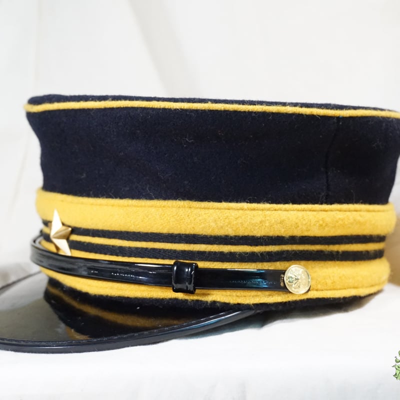 大日本帝国陸軍　軍帽　 金色の星付き　本物 Amazon.co.jp: 旧 日本軍 帽子 帝国 陸軍 帽垂れ 略帽 複製