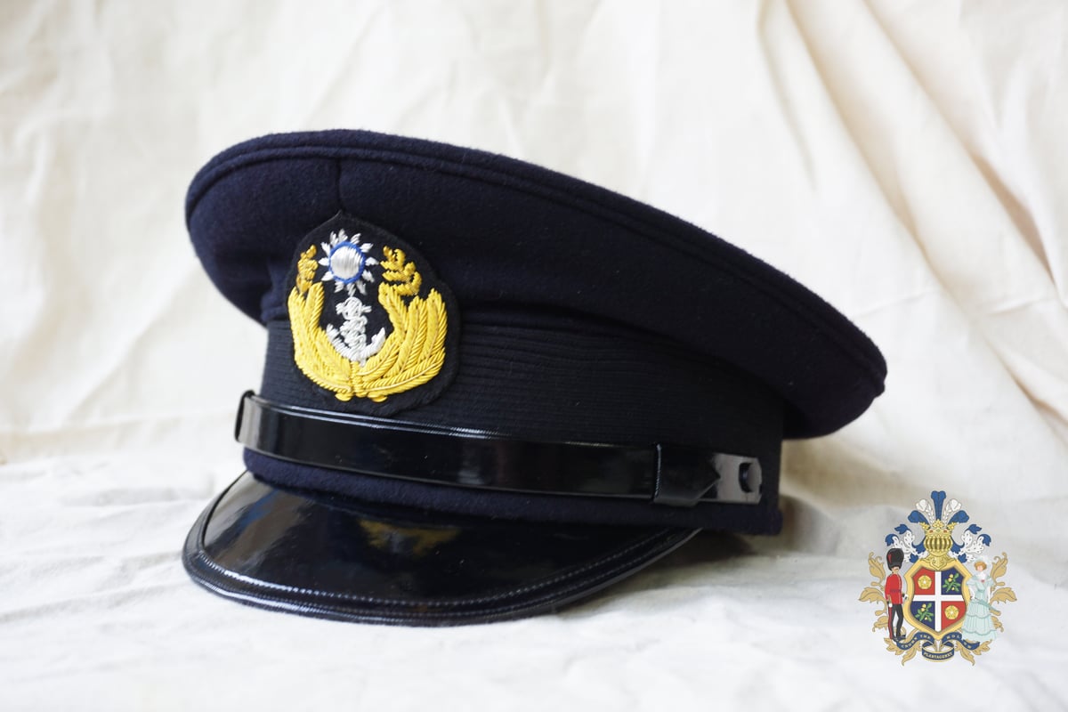 中国 明時代 青華軍持 共箱 送料込み0529 中国 明時代 青華軍