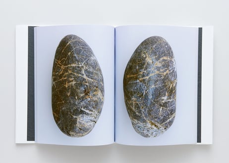 『STONE』伊奈 英次 ---STONE by Eiji Ina