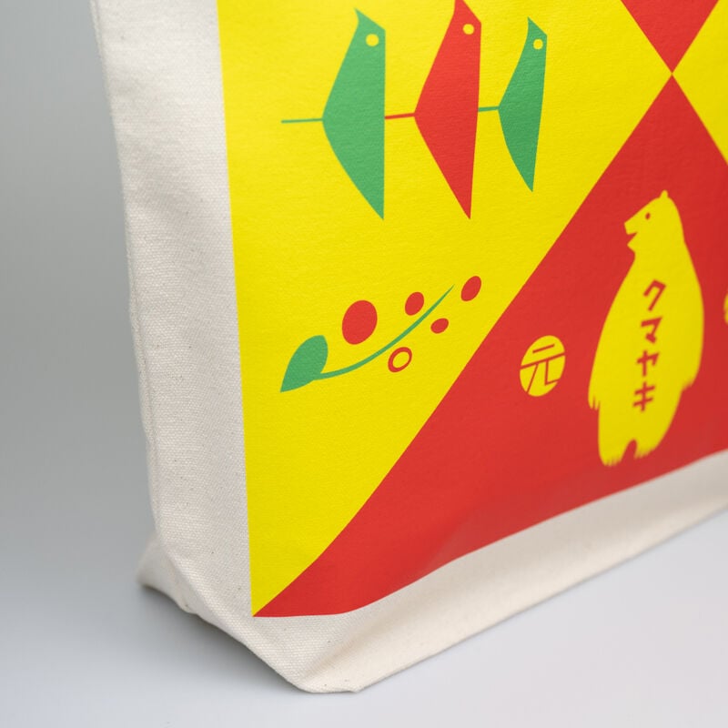 TANTA クマと赤い星のデザイン トートバッグ TANTA クマと赤い星のデザイン トートバッグ