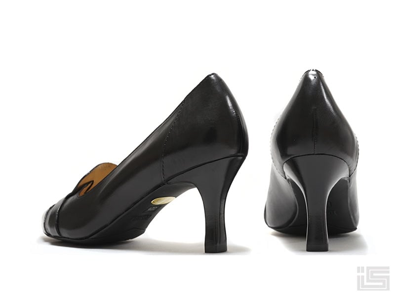 YOSHIITO ブラック ポインテッドトゥ パンプス YOSHITO ヨシト Y0089 Black ブラック ポインテッドトゥ 差し込み