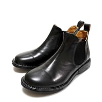 SAYA サヤ 50959 Black サイドゴアブーツ レディース クレープソール プラット製法で履き心地のいいショートブーツ