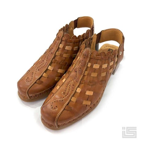 お値下げ　高級インポートサンダル　スペイン　ピコリノス　レザー カット　37 お値下げ 高級インポートサンダル スペイン ピコリノス レザー