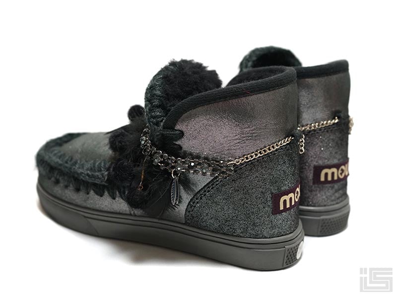 MOU ムー Black ESKIMO SNEAKER POM NECKLACE ハンドメイ