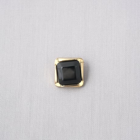 ブラックスクエアボタン